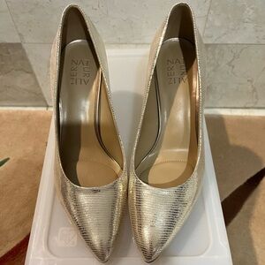 NATURALIZER Natalie silver lizard comfort pumps Pointed Toe Stiletto Slip on